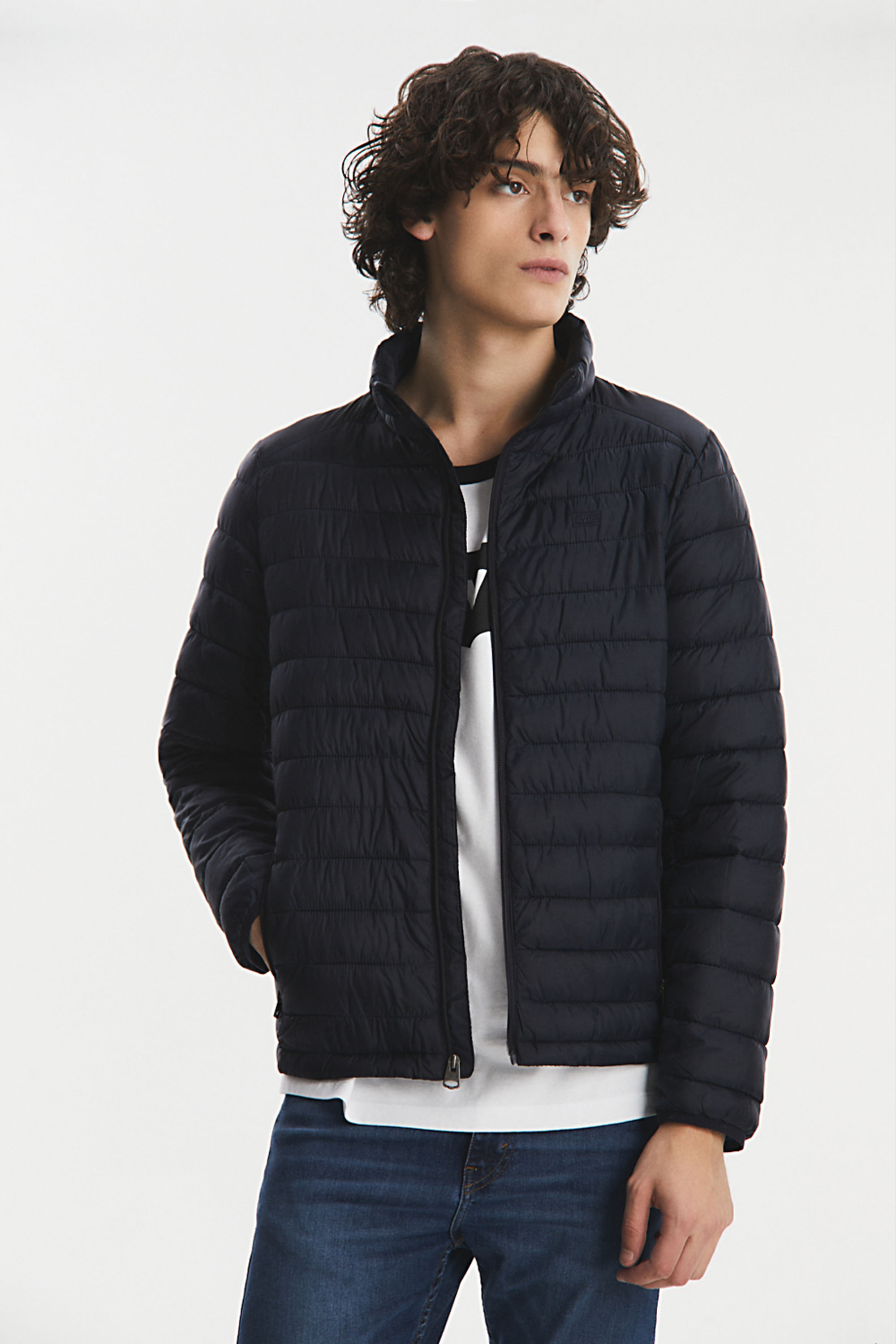 Packable puffer vest — imagen 2
