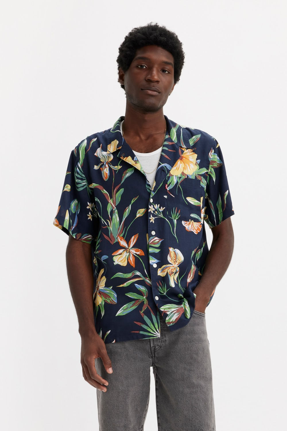 Camisa de campaña azul marino con flores de Levis