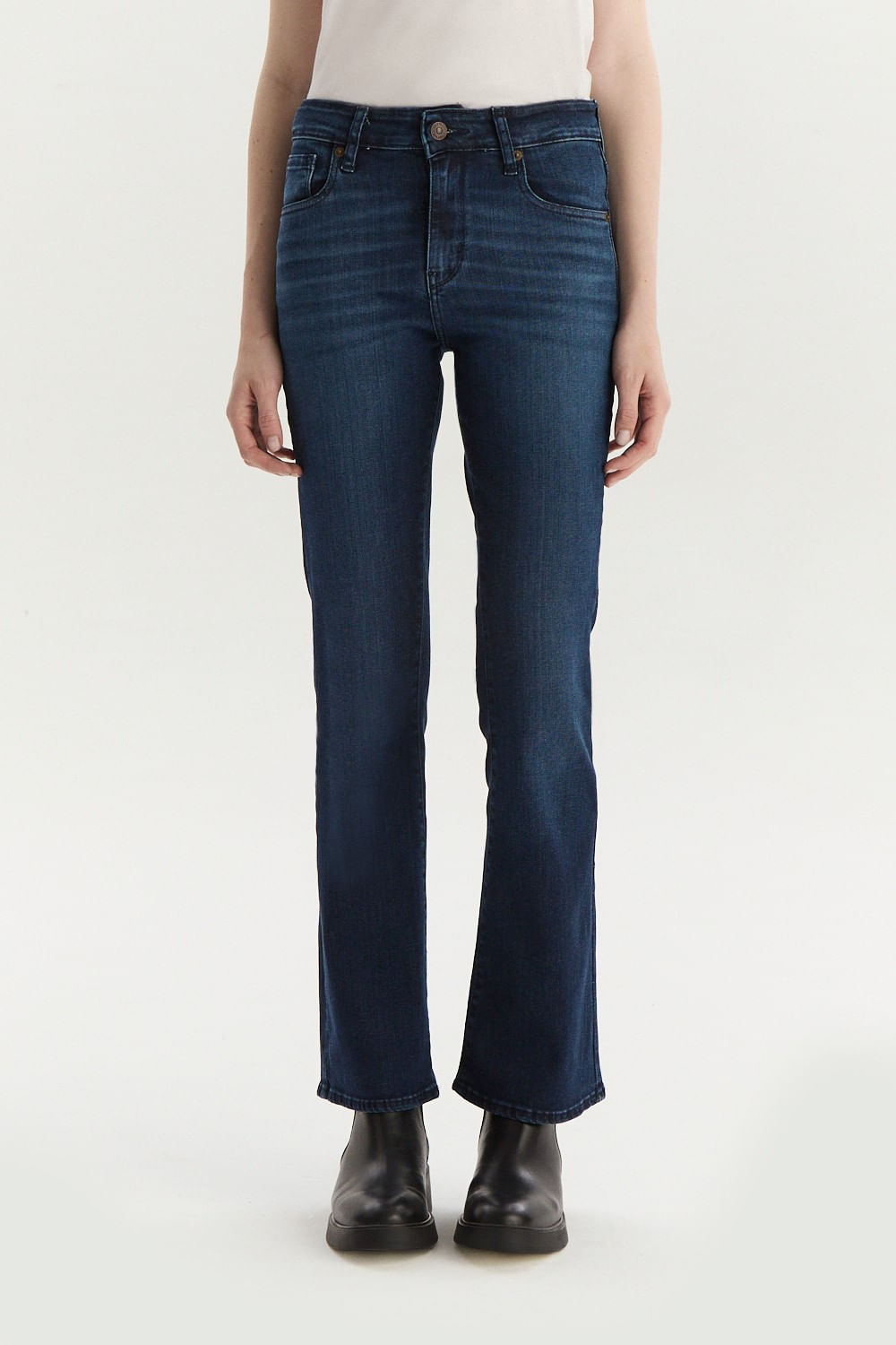 725 hi rise bootcut