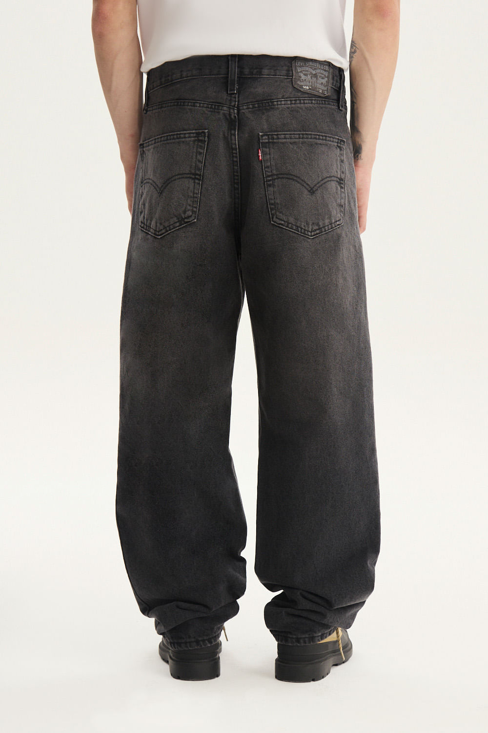568 Loose Straight Black Up — imagen 2