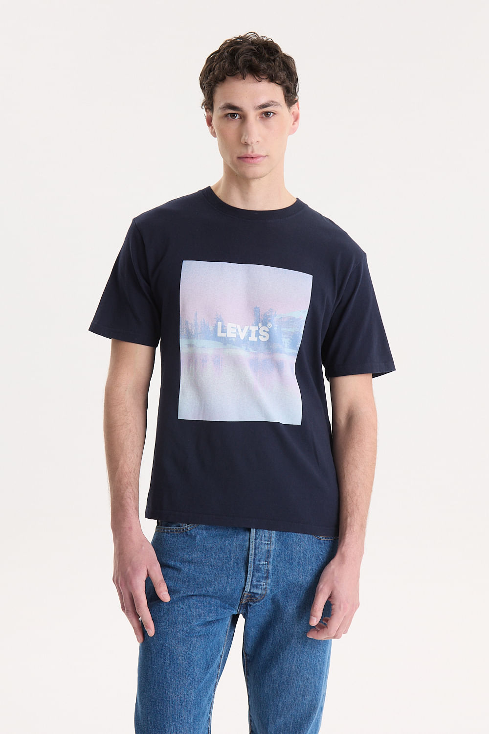 Polo Levis relajado