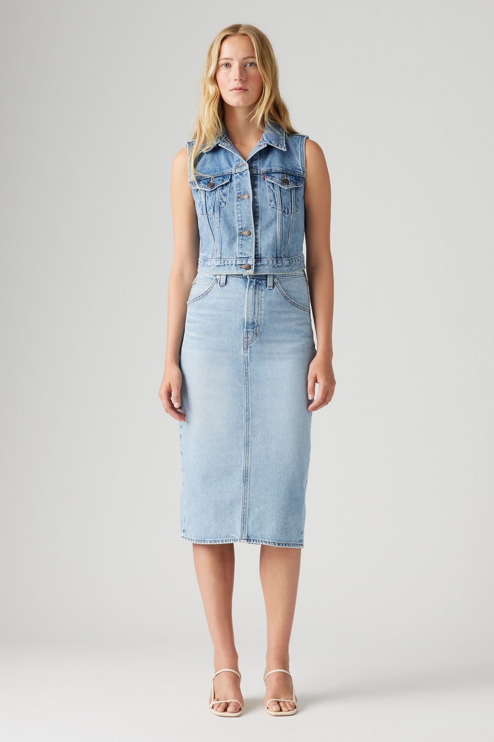 Falda con escote posterior y rivets de Levis — imagen 4