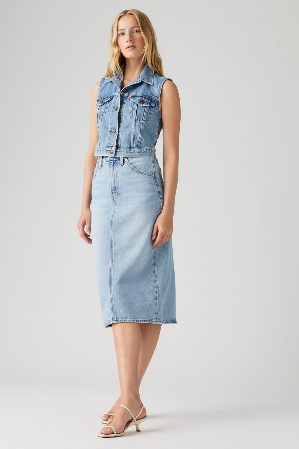 Falda con escote posterior y rivets de Levis — imagen 8