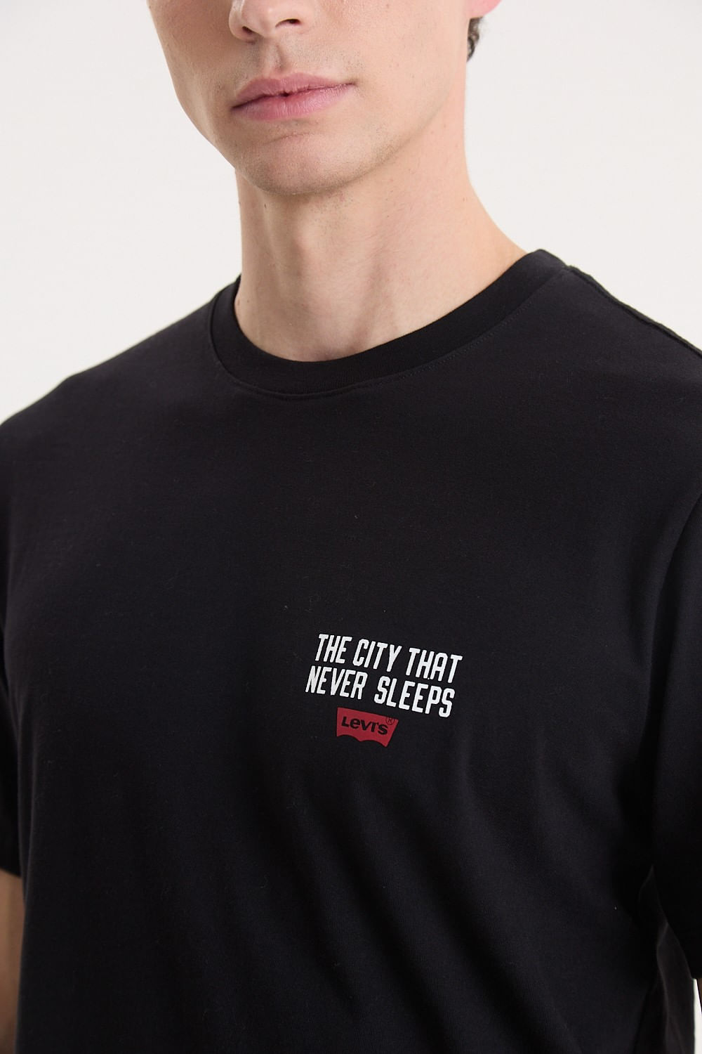 Ss relaxed fit New York de Levis — imagen 5