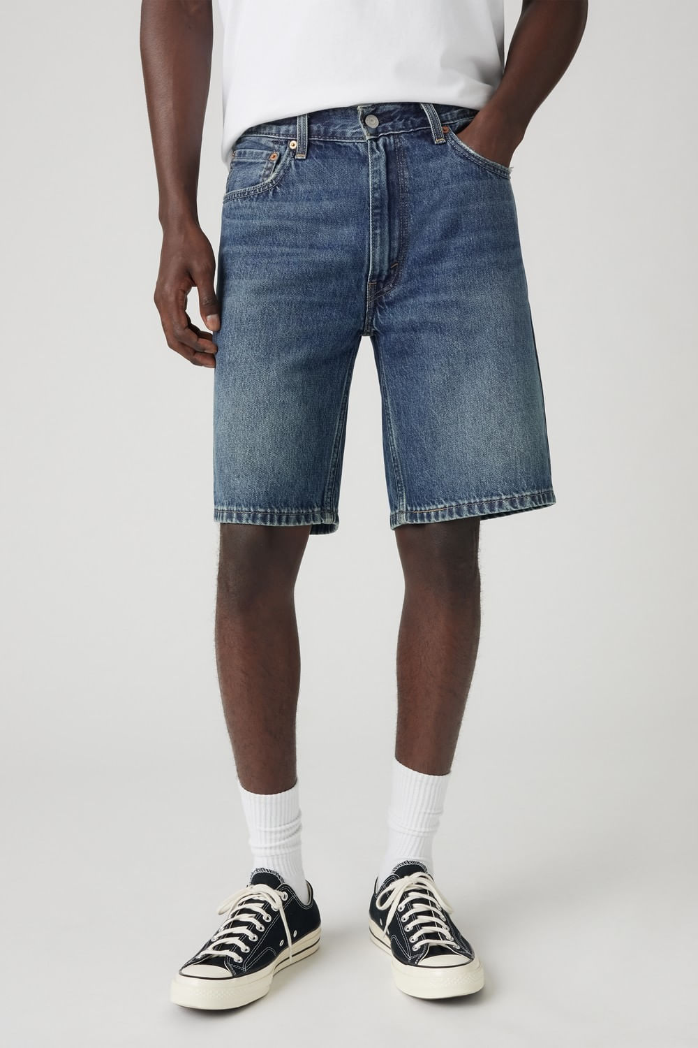 Short Relaxed Playback Music de Levis