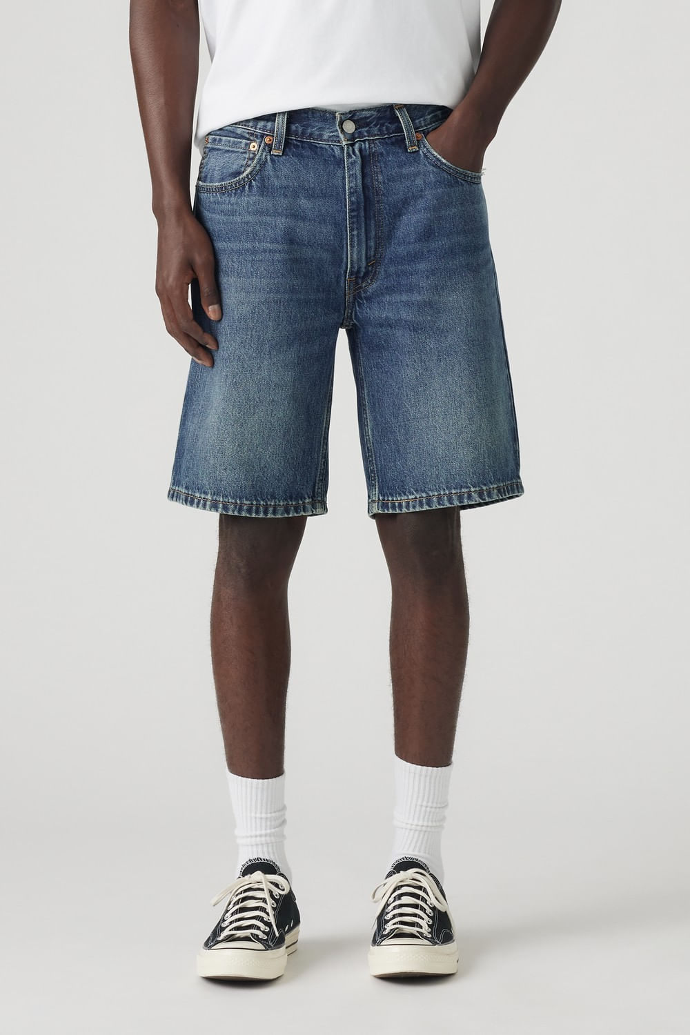 Short Relaxed Playback Music de Levis — imagen 4