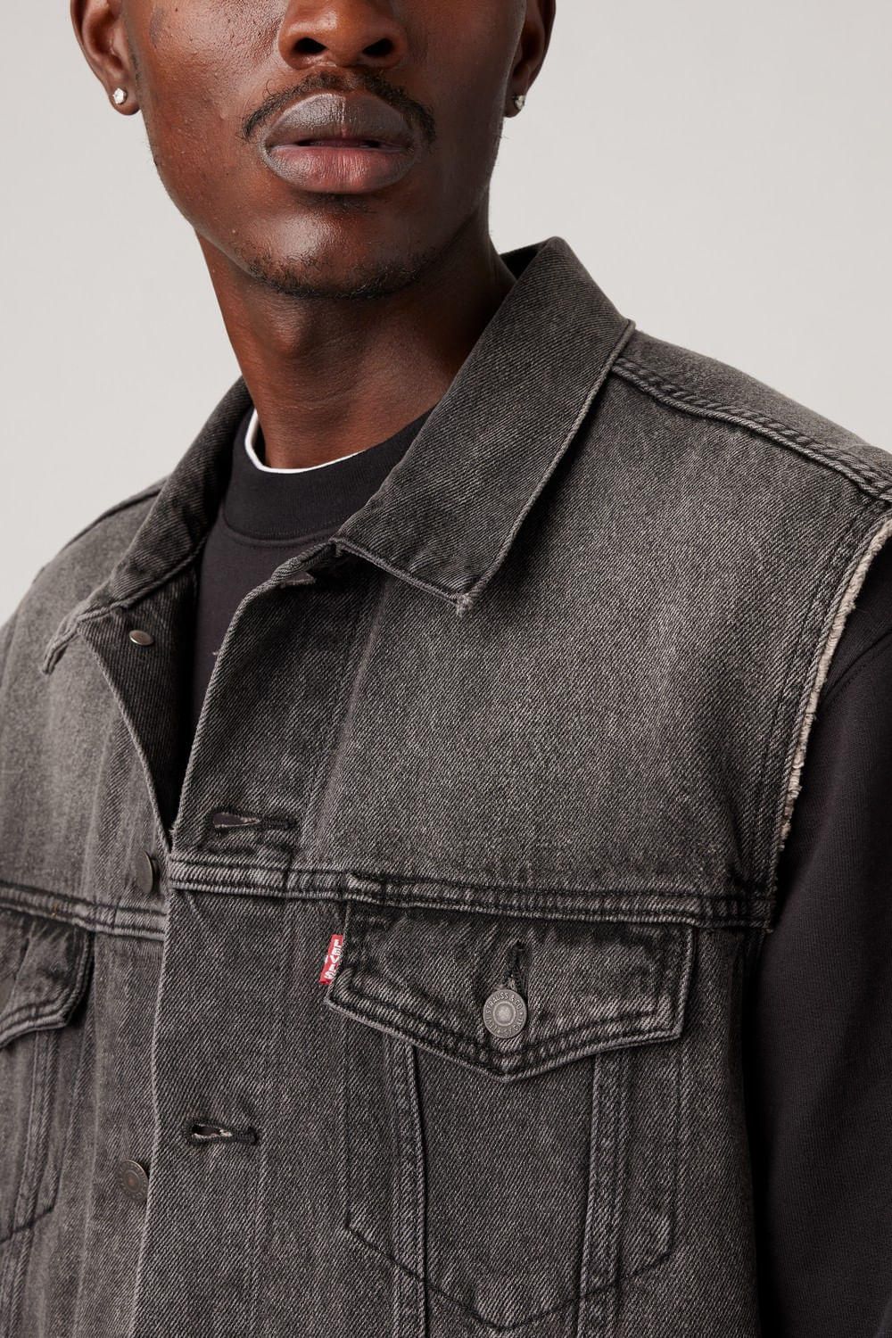 Relaxed trucker vest night owl — imagen 4