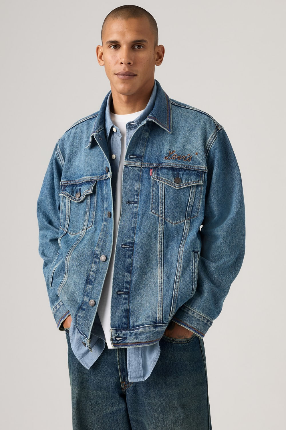 Relaxed Fit Trucker Midday de Levis