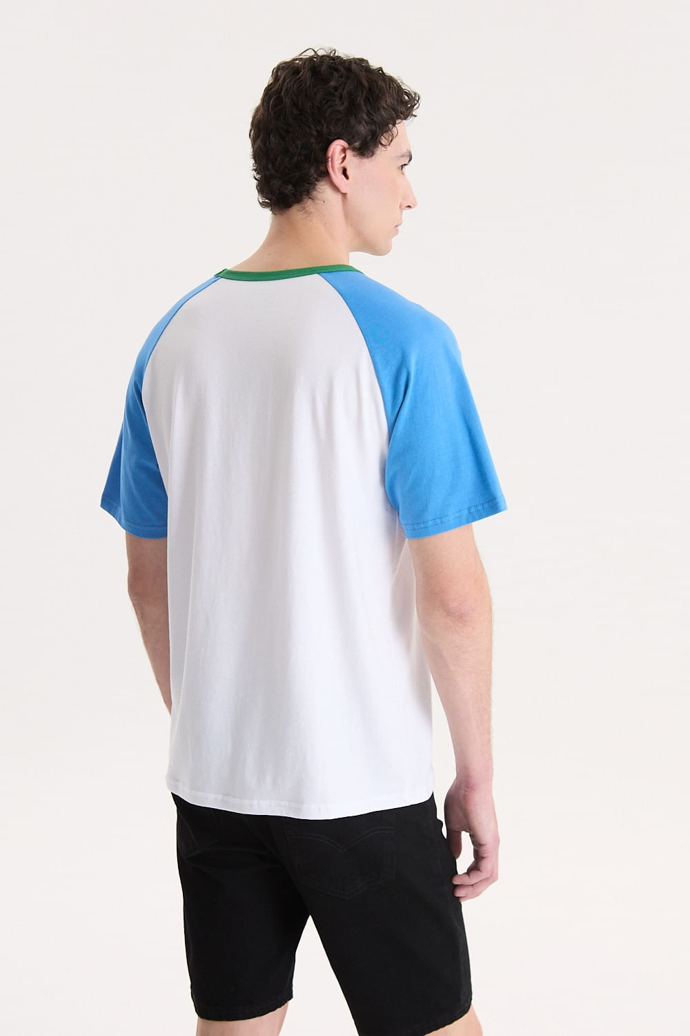Polo Graphic Retro Raglan Ringer de Levis — imagen 2