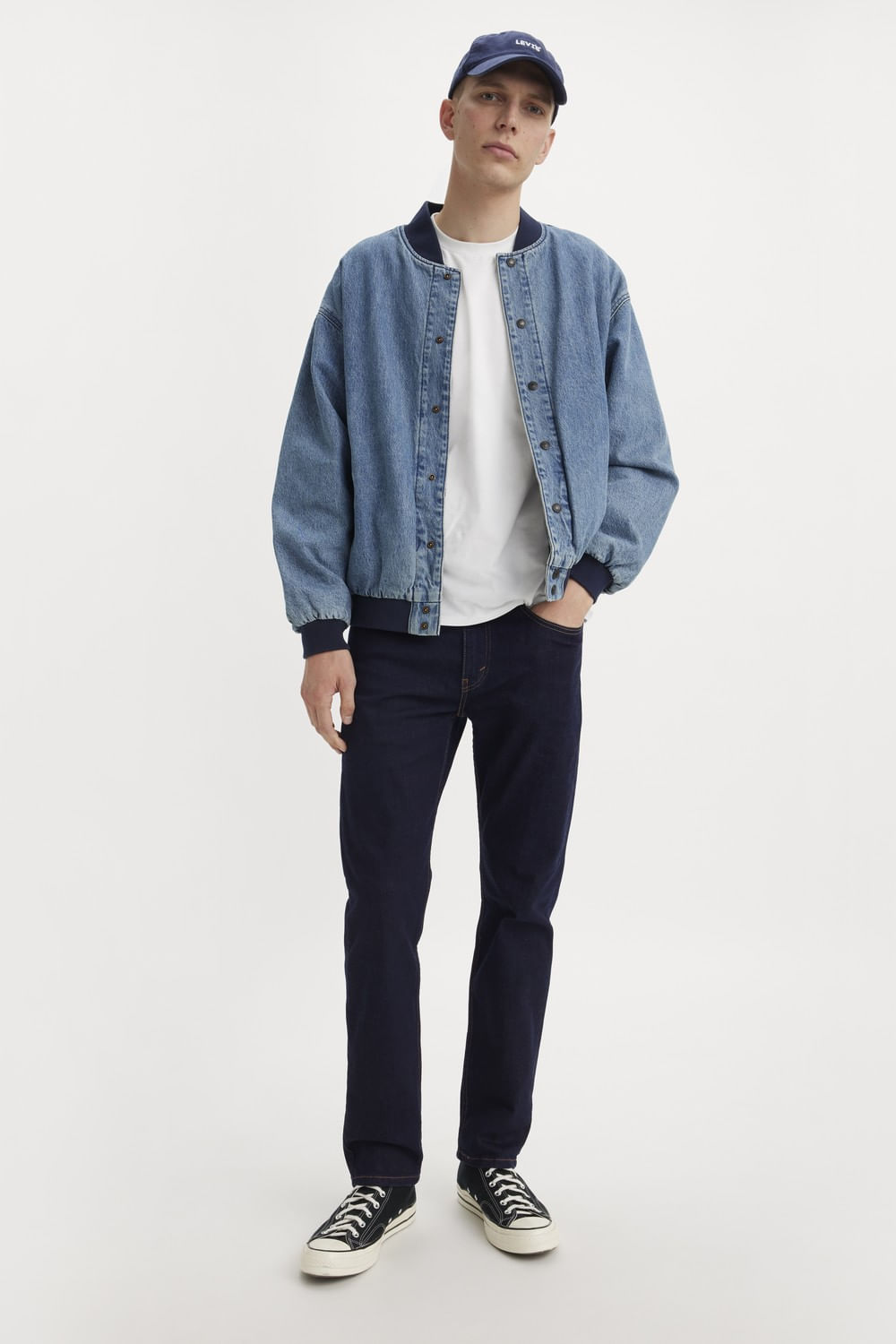 Levis 502 regular taper