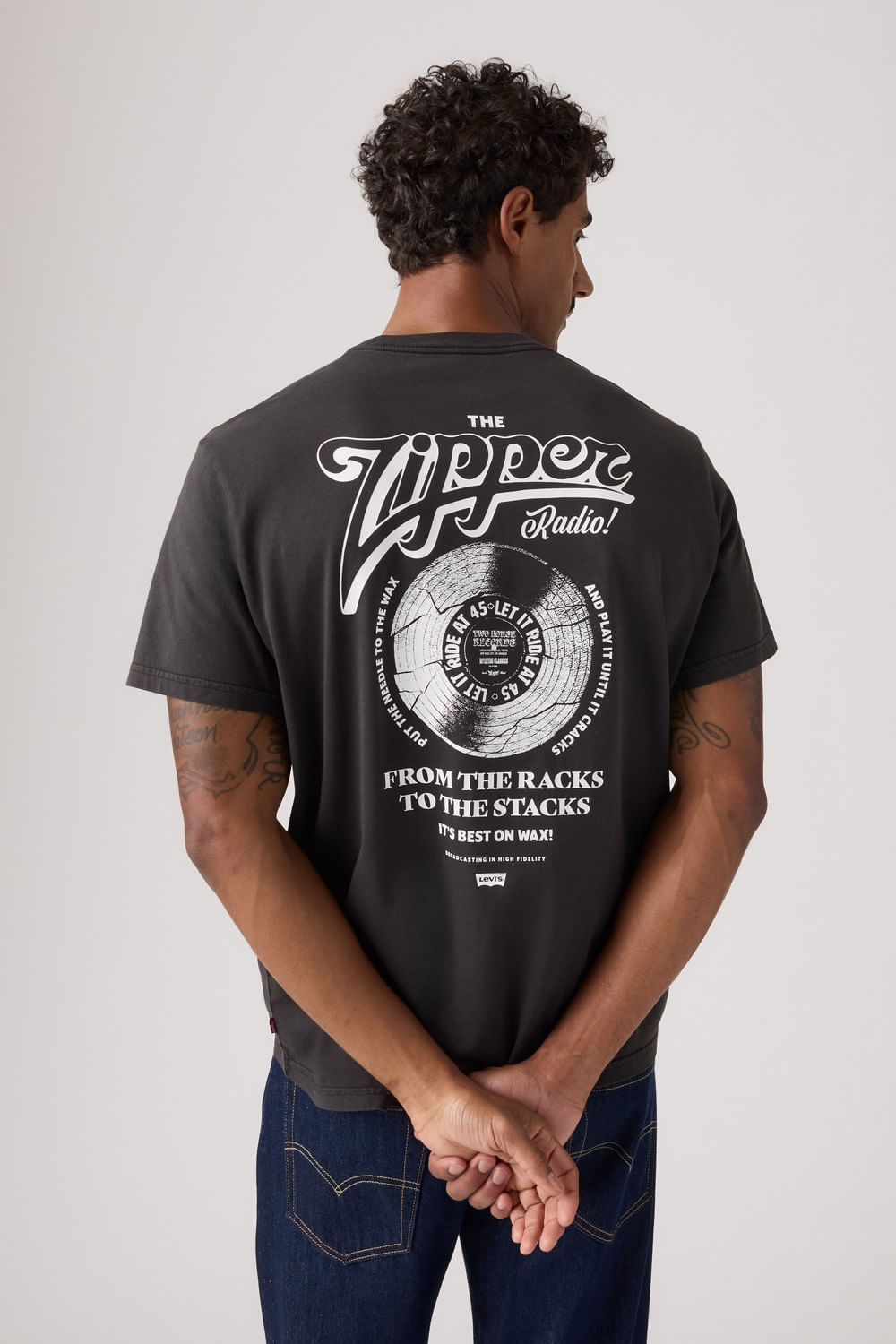 Ss relaxed fit back zipper radio Levis — imagen 3