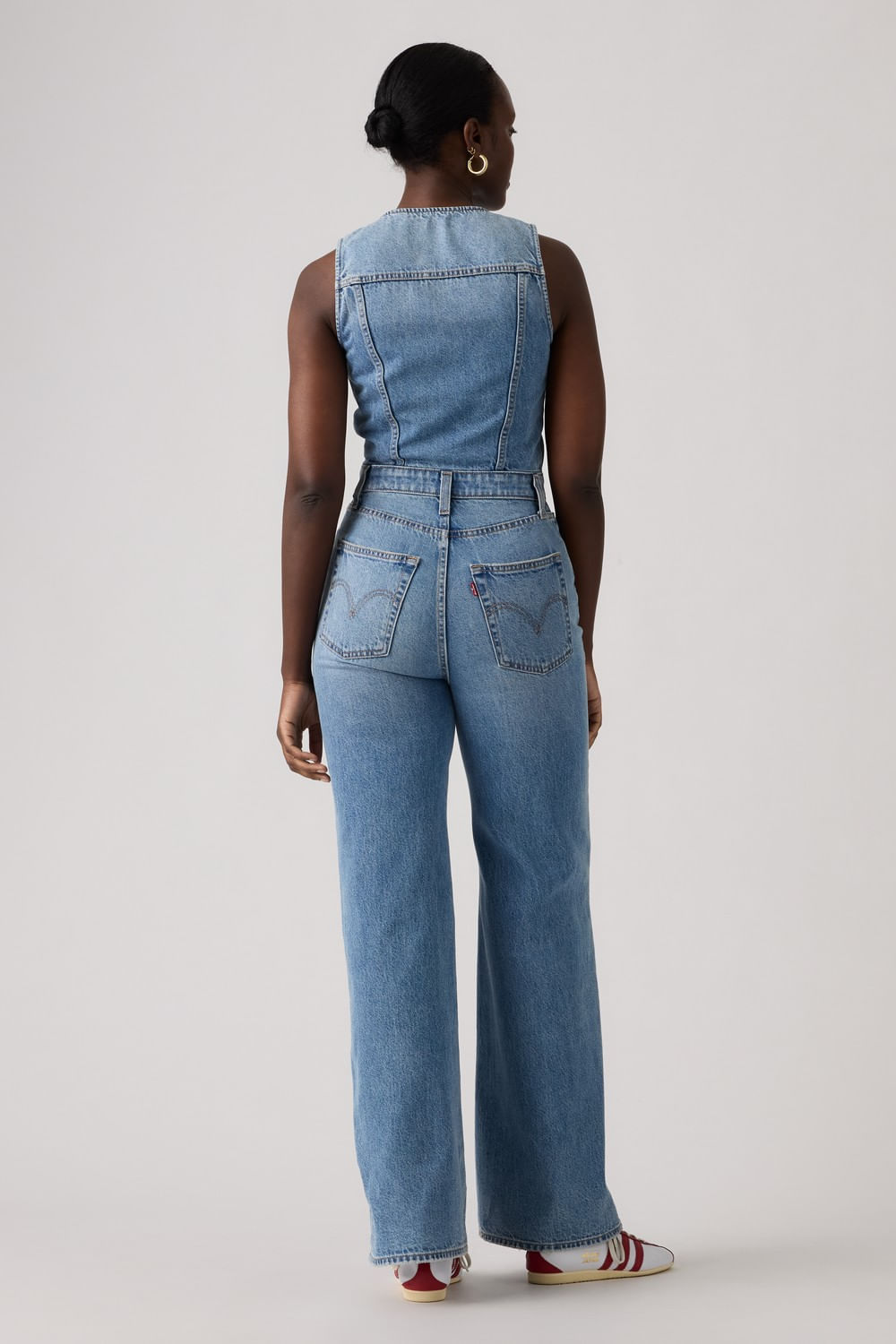 Denim vest wide leg Own It jumpsuit de Levis — imagen 4