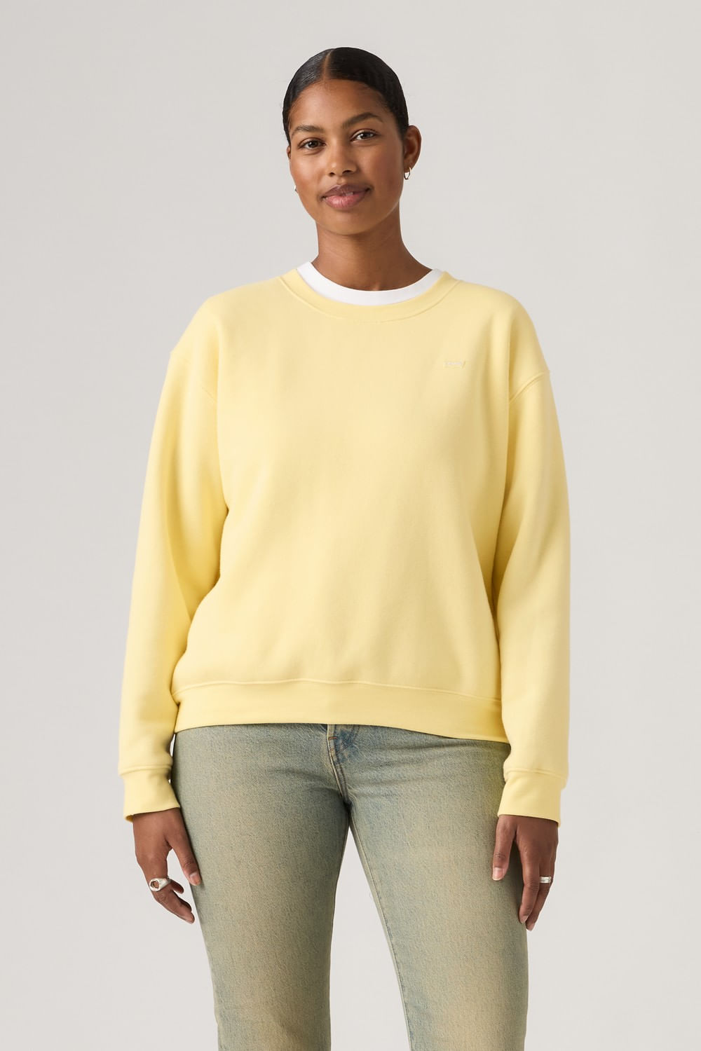 Everyday Sweatshirt French Vainilla amarilla de Levis — imagen 3