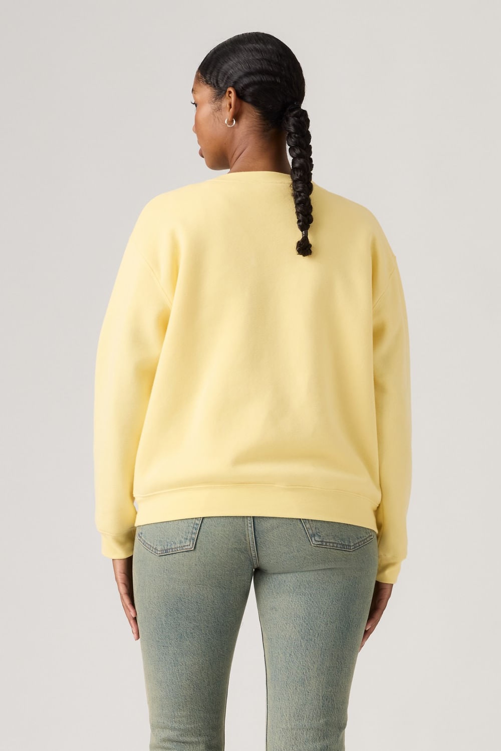 Everyday Sweatshirt French Vainilla amarilla de Levis — imagen 4