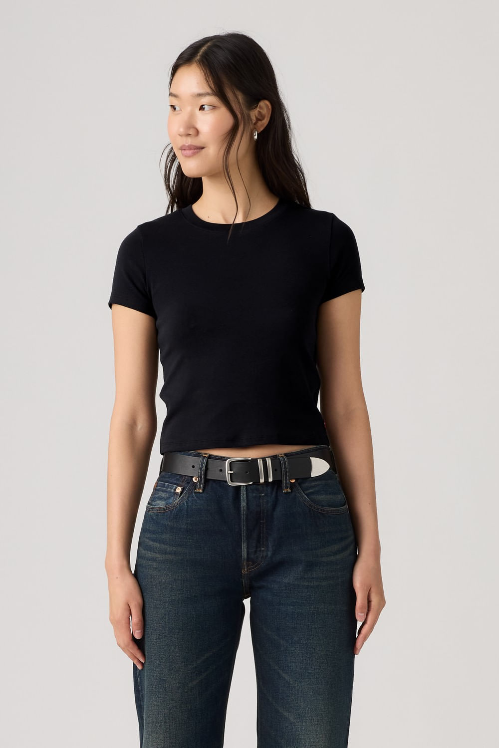 Essential baby tee anthracite night de Levis — imagen 3