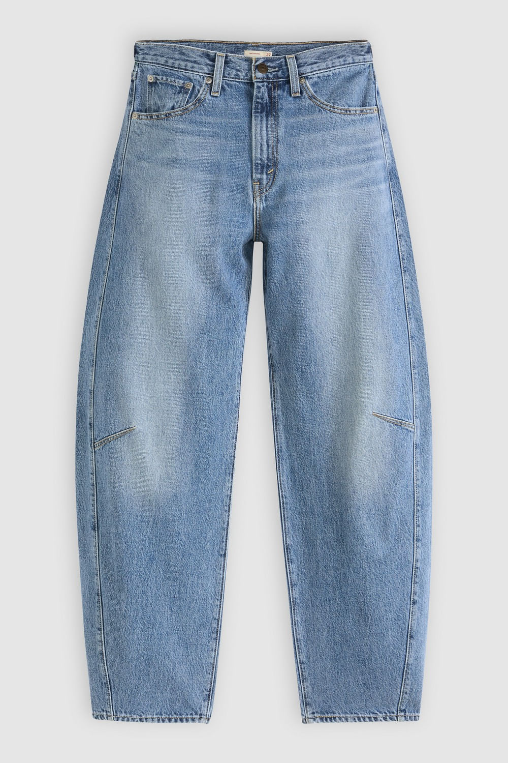 Levis cinch barrel let love in — imagen 10