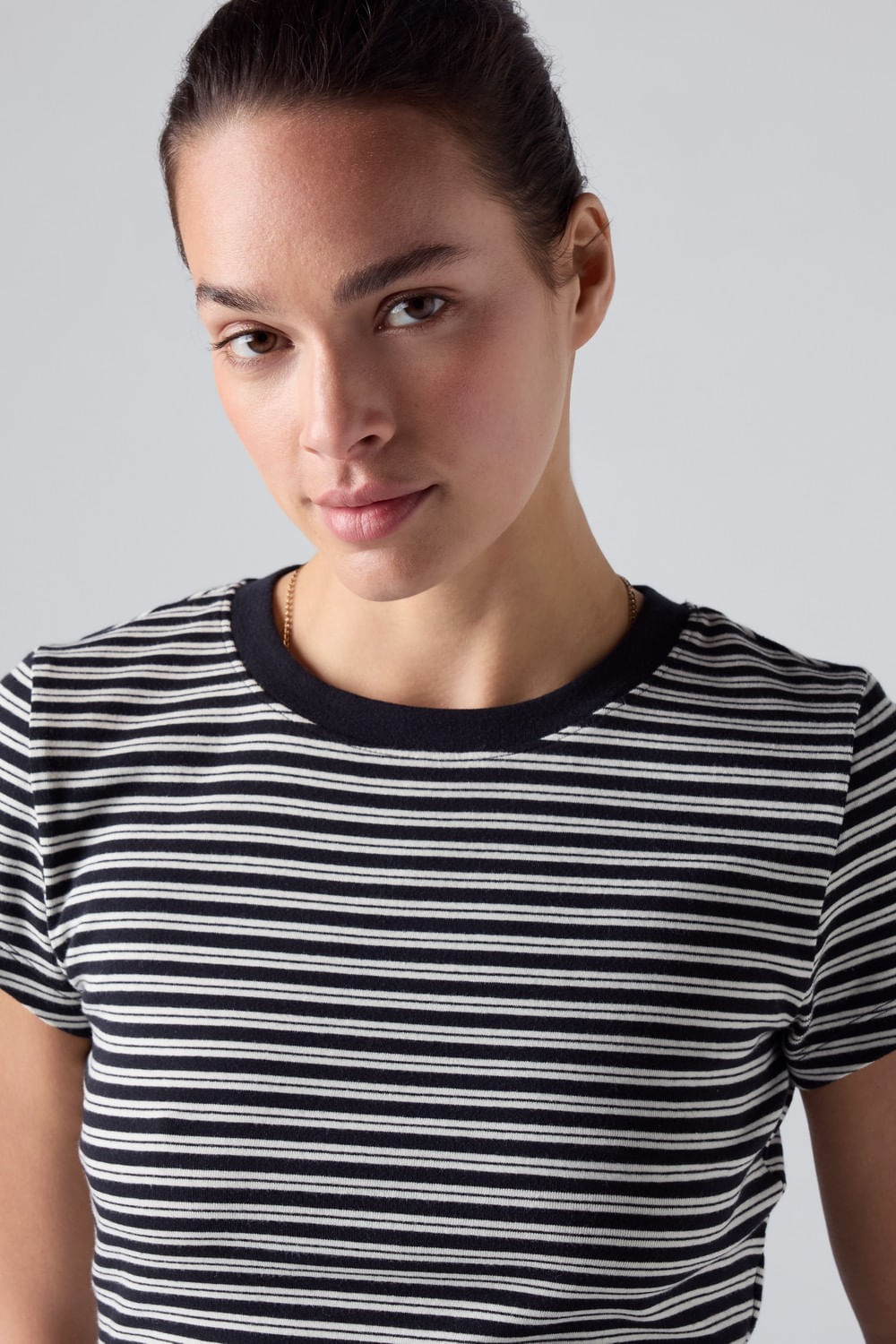 Camiseta básica Levis stripe anthracite night — imagen 2