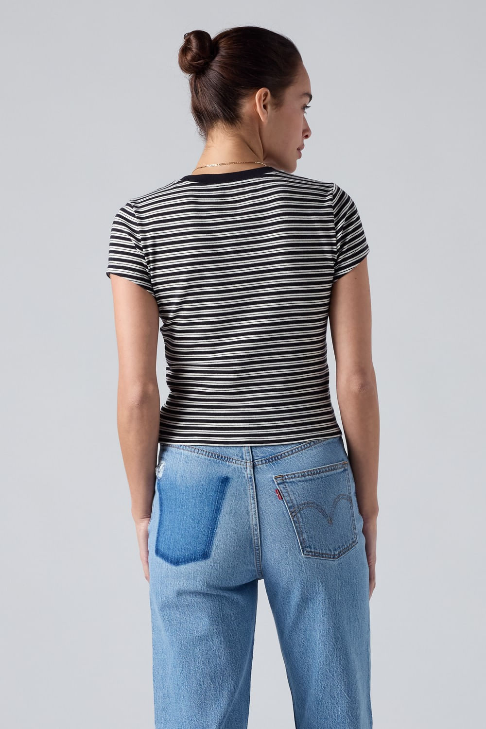 Camiseta básica Levis stripe anthracite night — imagen 4