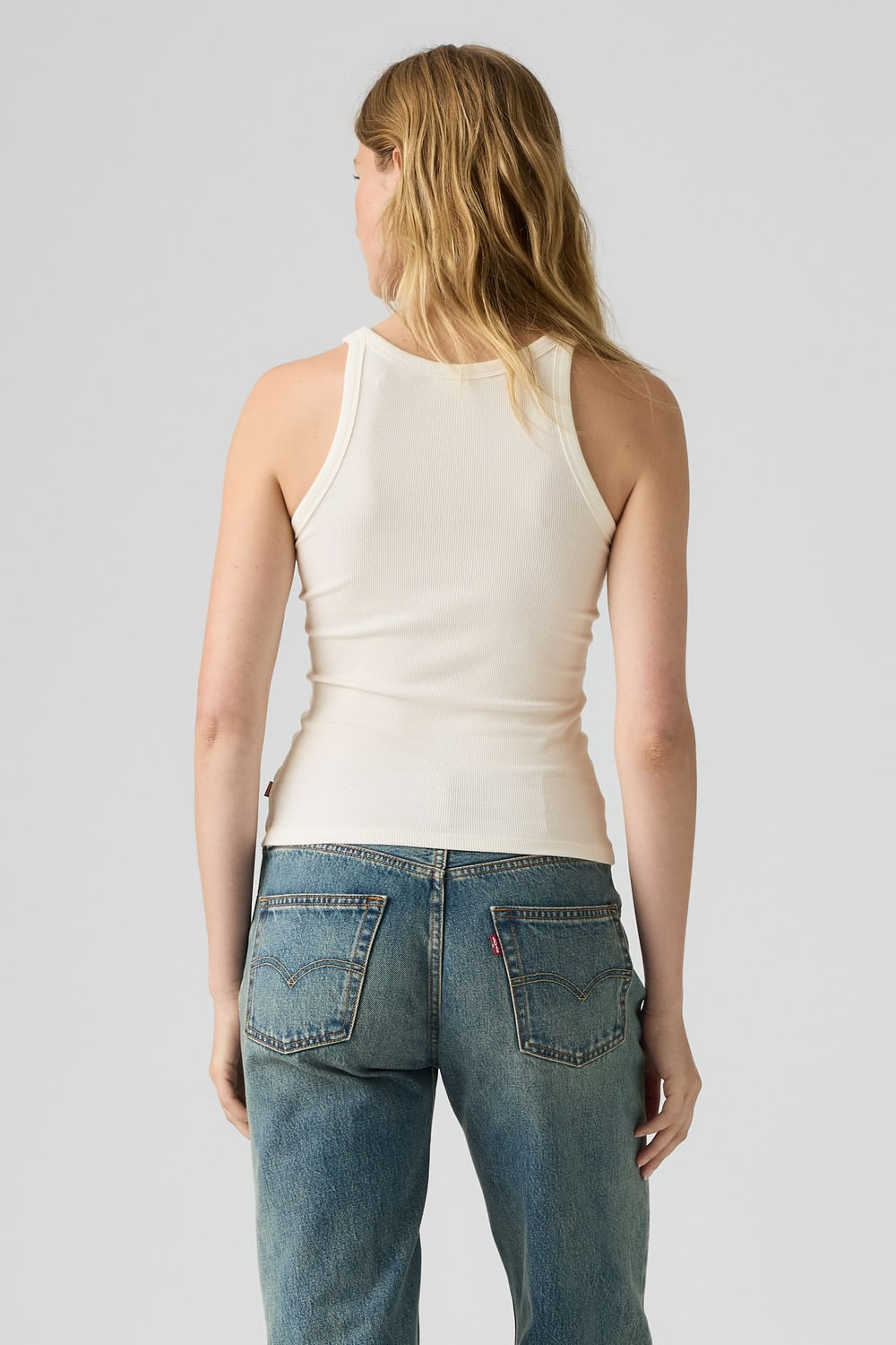 Camiseta racer tank Levi's loc egret gris — imagen 4